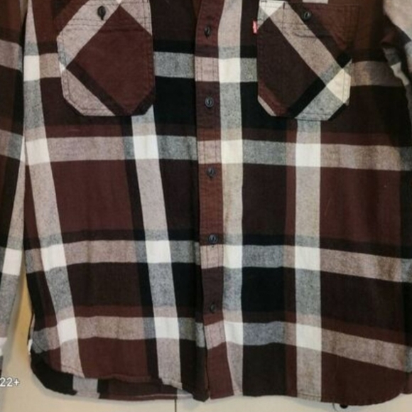M18 Levi Strauss & Co Burgundy/White Plaid Flannel Shirt W Pockets Long Sleeved - Picture 4 of 10